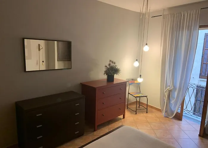 Casa Luisini 아파트 몬도비